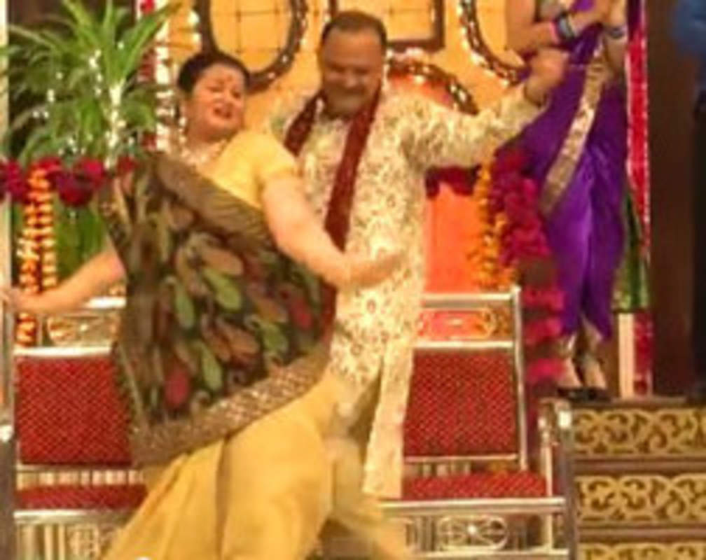 
Alok Nath, Apara Mehta to dance in ‘Tu Mere Agal Bagal Hai’
