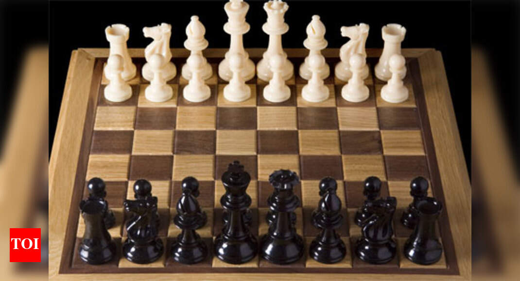 The chess games of Anne Haast