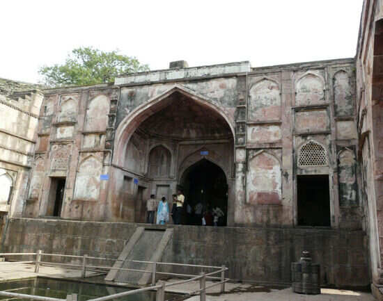 Neelkanth  Palace