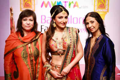 Soha brings royalty to the ramp in Bangalore
