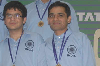 Historic double bronze at Chess Olympiad