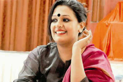 Shobhaa De impressed with Ashwini Kalsekar in 'Singham Returns'
