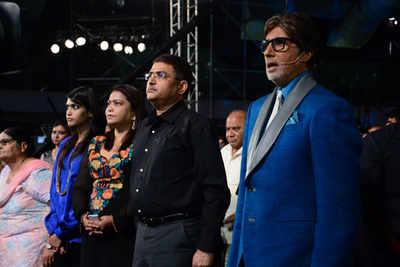 Big B gets emotional by Shillong Choir’s patriotic performance