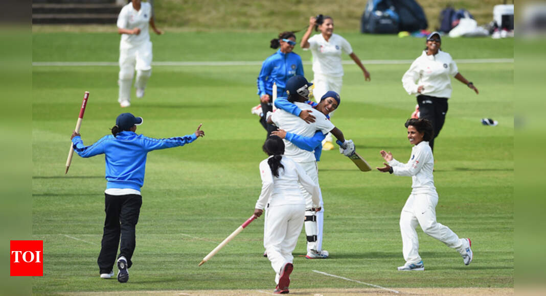 Meet The Unsung 'Hero'ines! - Times of India