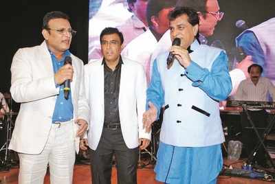 R-Vision organized a musical evening called ‘Ek Shaam Desh Ke Naam’ in Delhi