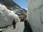 Chinese troops ‘intrude’ 25 km into Ladakh