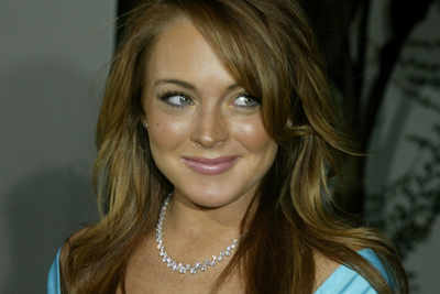 Lindsay Lohan runs into 'Mean Girls' co-star Tina Frey