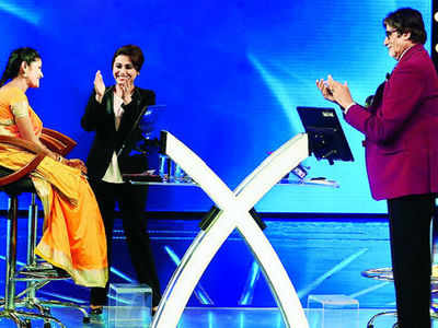 Kaun Banega Crorepati: Amitabh Bachchan and Rani Mukerji give contestant Fatma Khatun a standing ovation