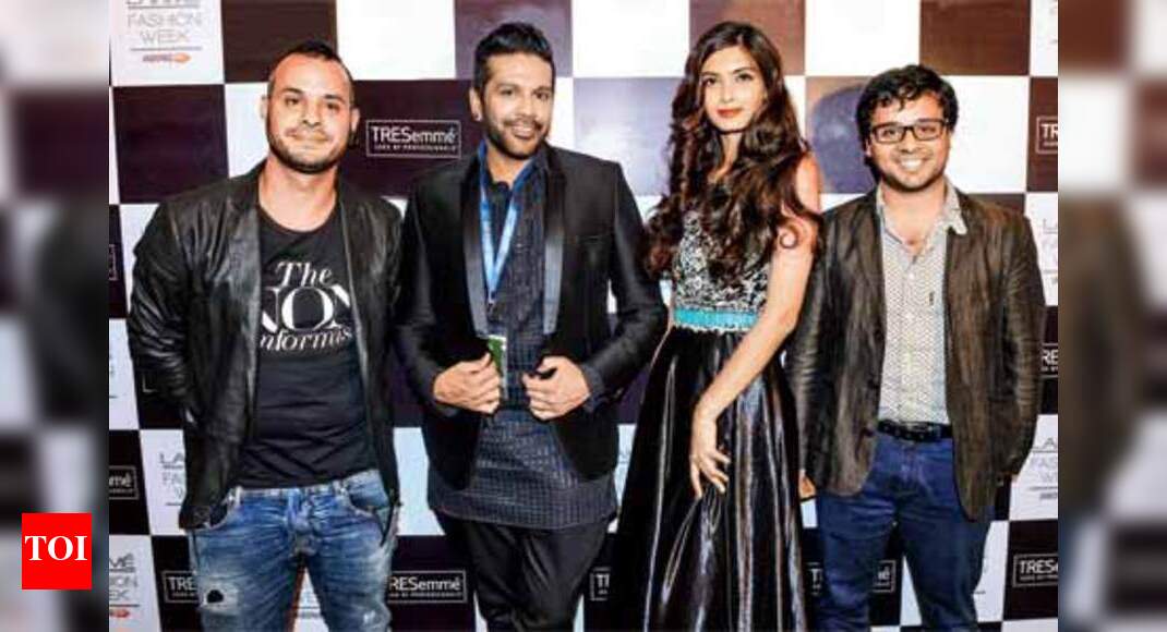 Diana Penty roots for fashionable hair - Times of India Diana Penty roots for fashionable hair - Times of India
