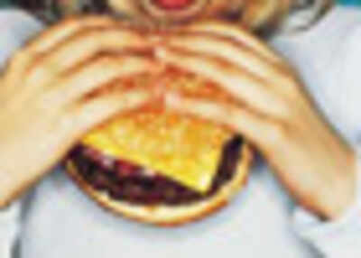 'Fast foods contain excess salt' - Times of India
