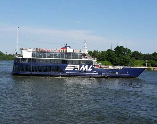 Crossing the St. Lawrence River by ferry