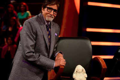Amitabh Bachchan welcomes special guest on Kaun Banega Crorepati