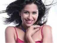 Ranjini against partial liquor ban