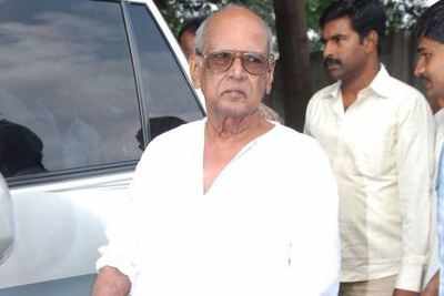 Veteran director Bapu passes away
