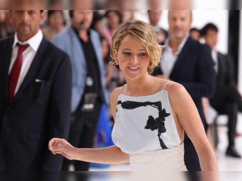 Jennifer Lawrence Naked Pictures Leak Online English Movie News 