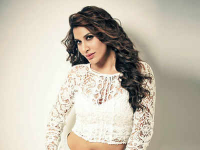Sophie Choudry: Jhalak Dikhhla Jaa is dominated by TV artists