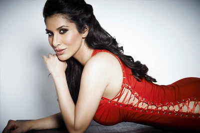 Sophie Choudry’s elimination causes outcry on social networking websites