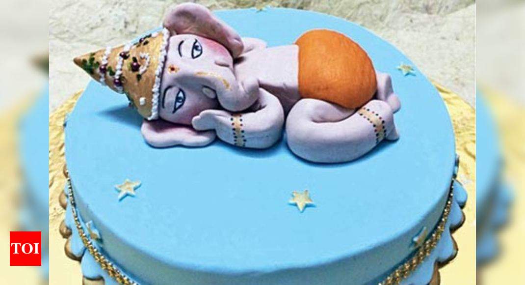 Look, it's Ganpati on your cake! - Times of India
