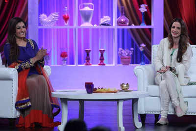 Sussanne Khan turns Raveena Tandon’s first guest on chat show