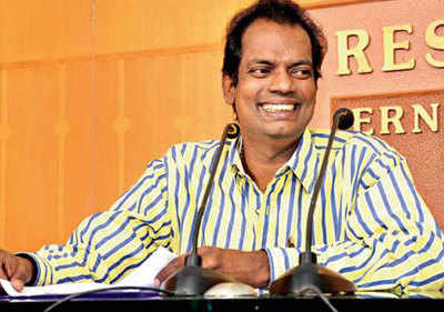Celebrities are scared of issues: Salim Kumar