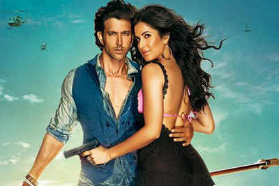 Bang Bang poster: Katrina Kaif and Hrithik Roshan strike a hot pose on