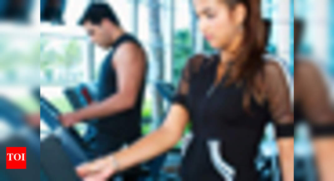 Healthy meal, exercise cuts cancer risk - Times of India