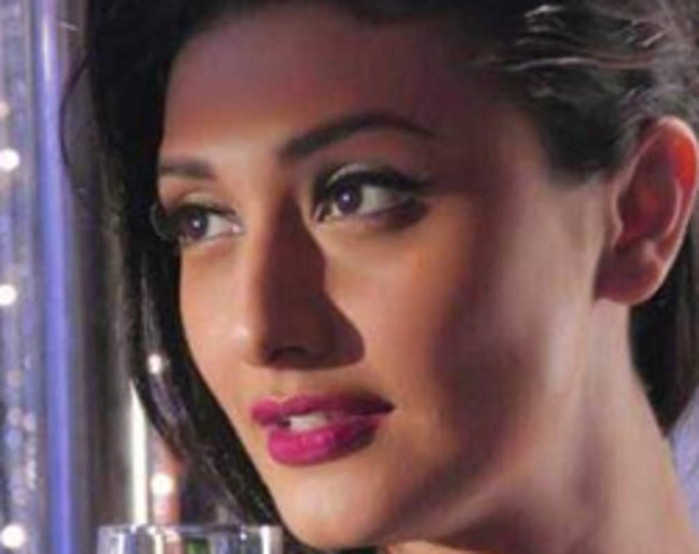 
I don't have the guts to do 'Bigg Boss': Ragini Khanna
