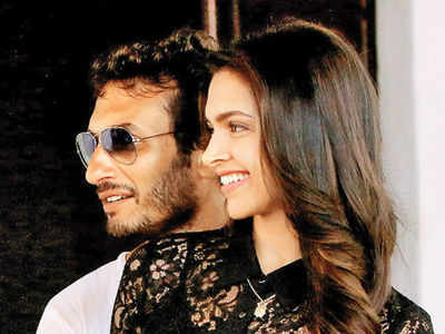 I’ll sulk and be pissed off with you: Deepika Padukone tells director
