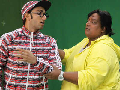 Ranveer Singh hip hops in Hey Bro