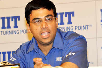 Viswanathan Anand beats Vallejo Pons to stay ahead in Final Masters