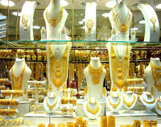 Go souk-hopping in Dubai and experience the thrill