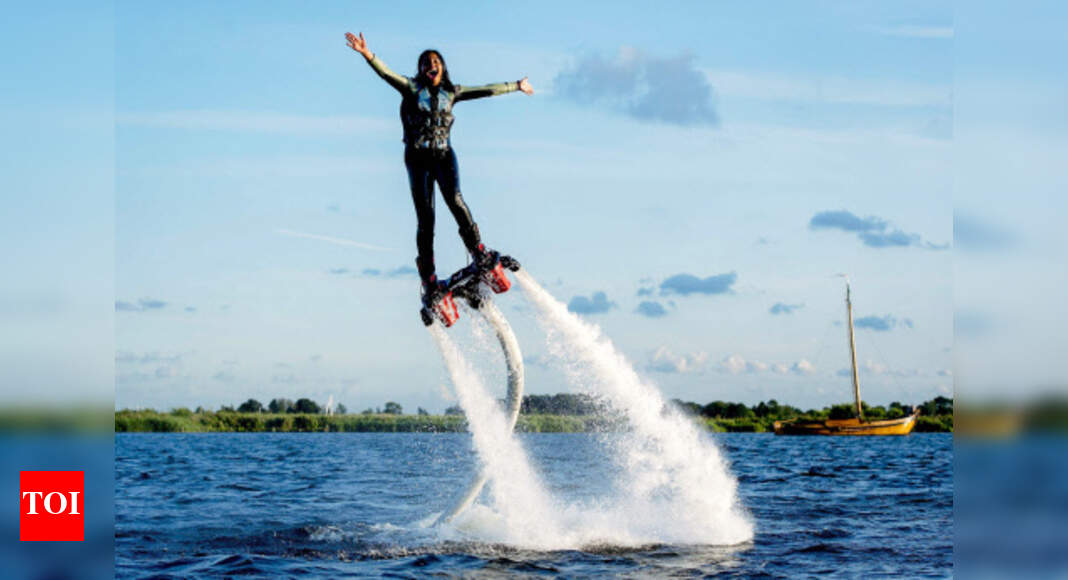 This jetpack lets you cover a mile in 4 minute - Times of India