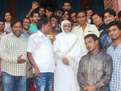 Ashwini Kalsekar Bids a Tearful Goodbye to Jodha Akbar