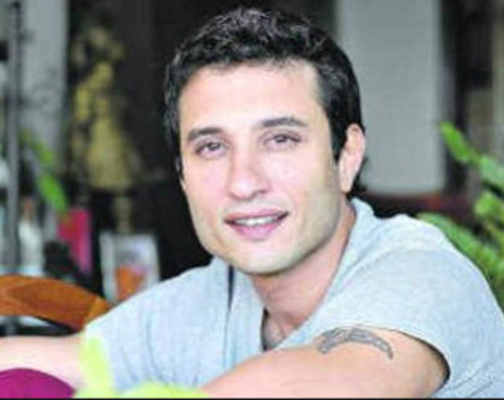 
Homi Adajania all set to helm Hindi remake of ‘The Fault In Our Stars’
