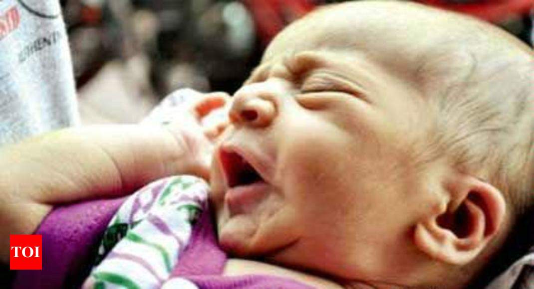 Infant cooing, babbling tied to hearing ability - Times of India