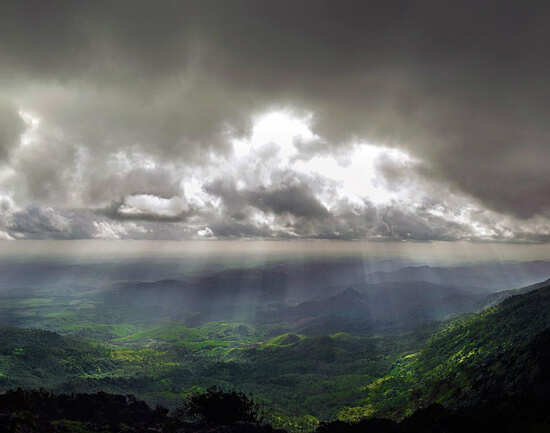 Ponmudi