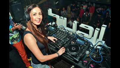 Bhopal partygoers dance with headphones on