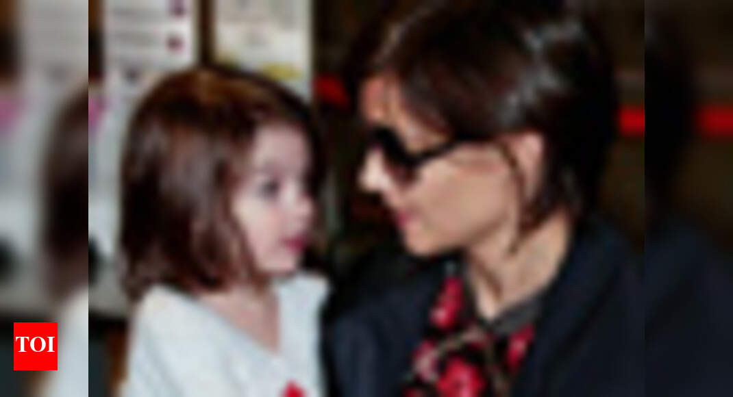 Suri, 2, learns ballet, soccer! | English Movie News - Times of India