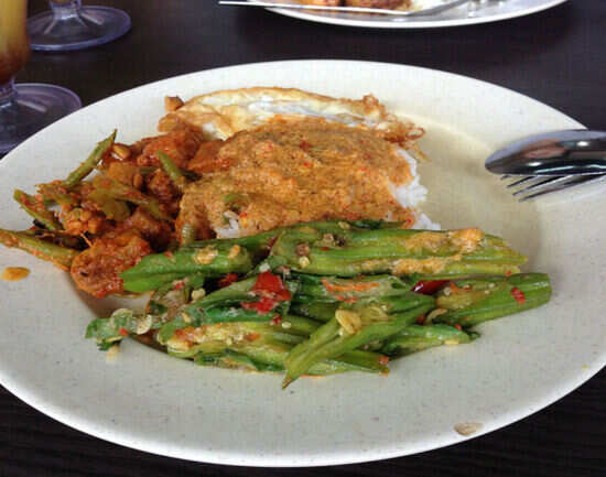 Don't miss dishes in Singapore