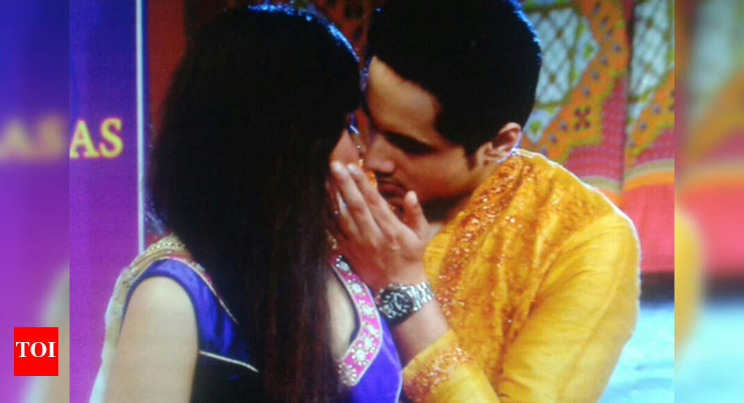 Lip kiss in Yeh Rishta Kya Kehlata Hai censored? Times of India
