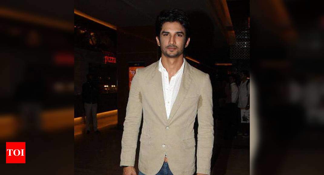 sushant singh rajput white t shirt