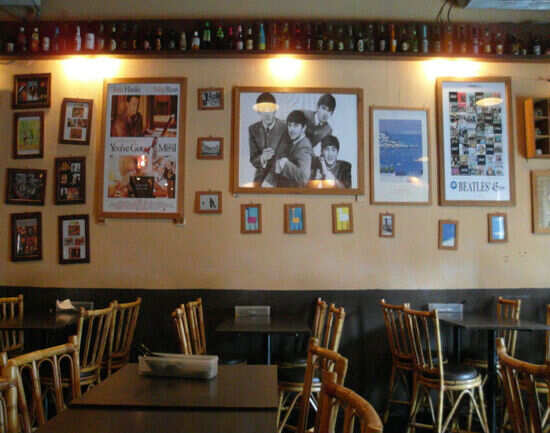 Quan Ice Cream and Coffee House