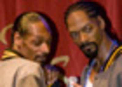 Snoop dismisses assault claims