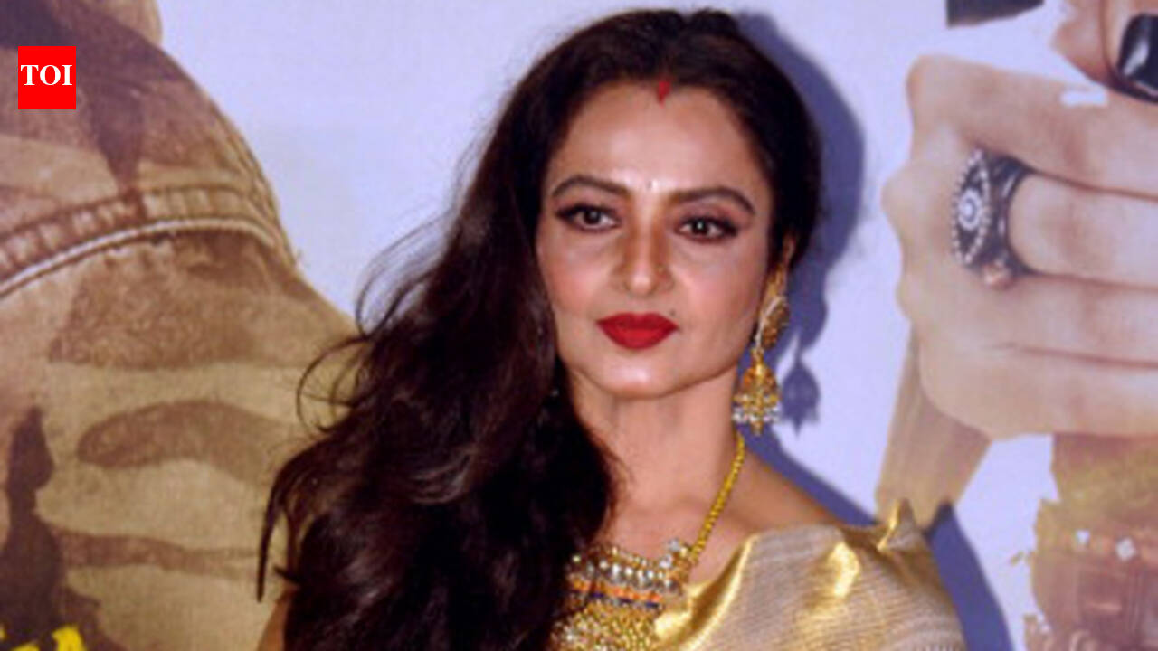 Rekha: 7 things only the diva can carry off