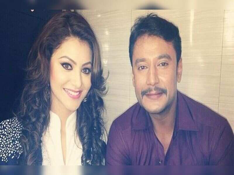 Urvashi Rautela reveals her intimate selfie with Darshan | Kannada Movie News - Times of India Urvashi Rautela reveals her intimate selfie with Darshan | Kannada Movie News - Times of India