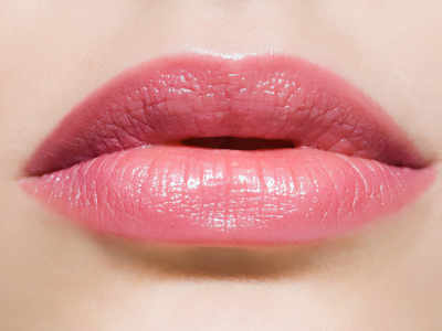 Tips for soft and luscious pink lips
