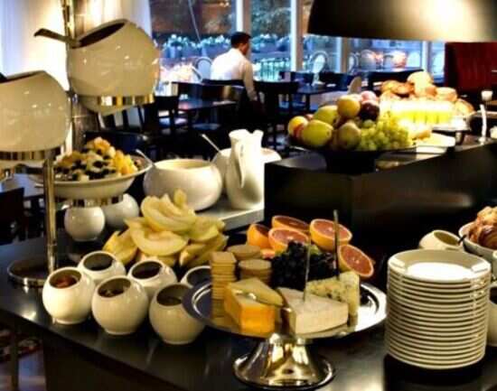 Brunch at Hotel Rival
