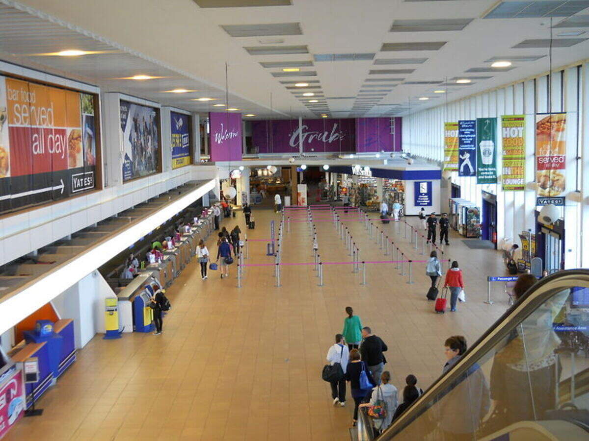 Glasgow Prestwick Airport Get The Detail Of Glasgow Prestwick Airport 