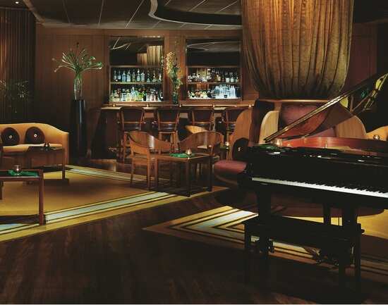 Lewers Lounge