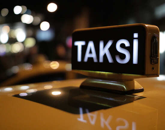 Taxi